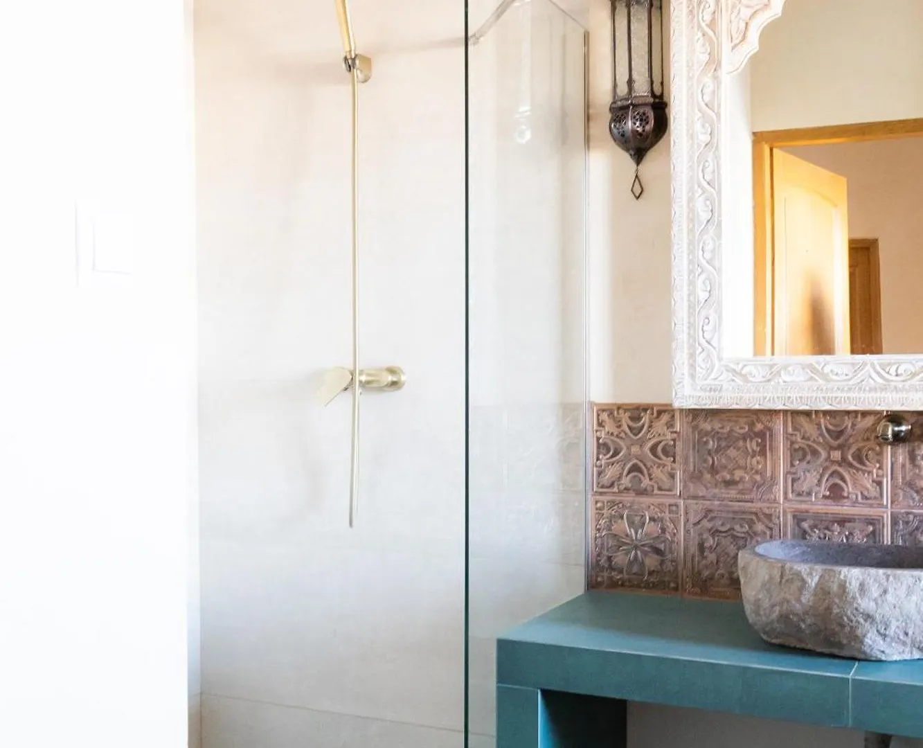Blisshouse Luxurious Guesthouse Calm And Energetic Spot Near By City Surrounded By The Forest Where You Will Find Your Peace And Your People Krakow 0*,
