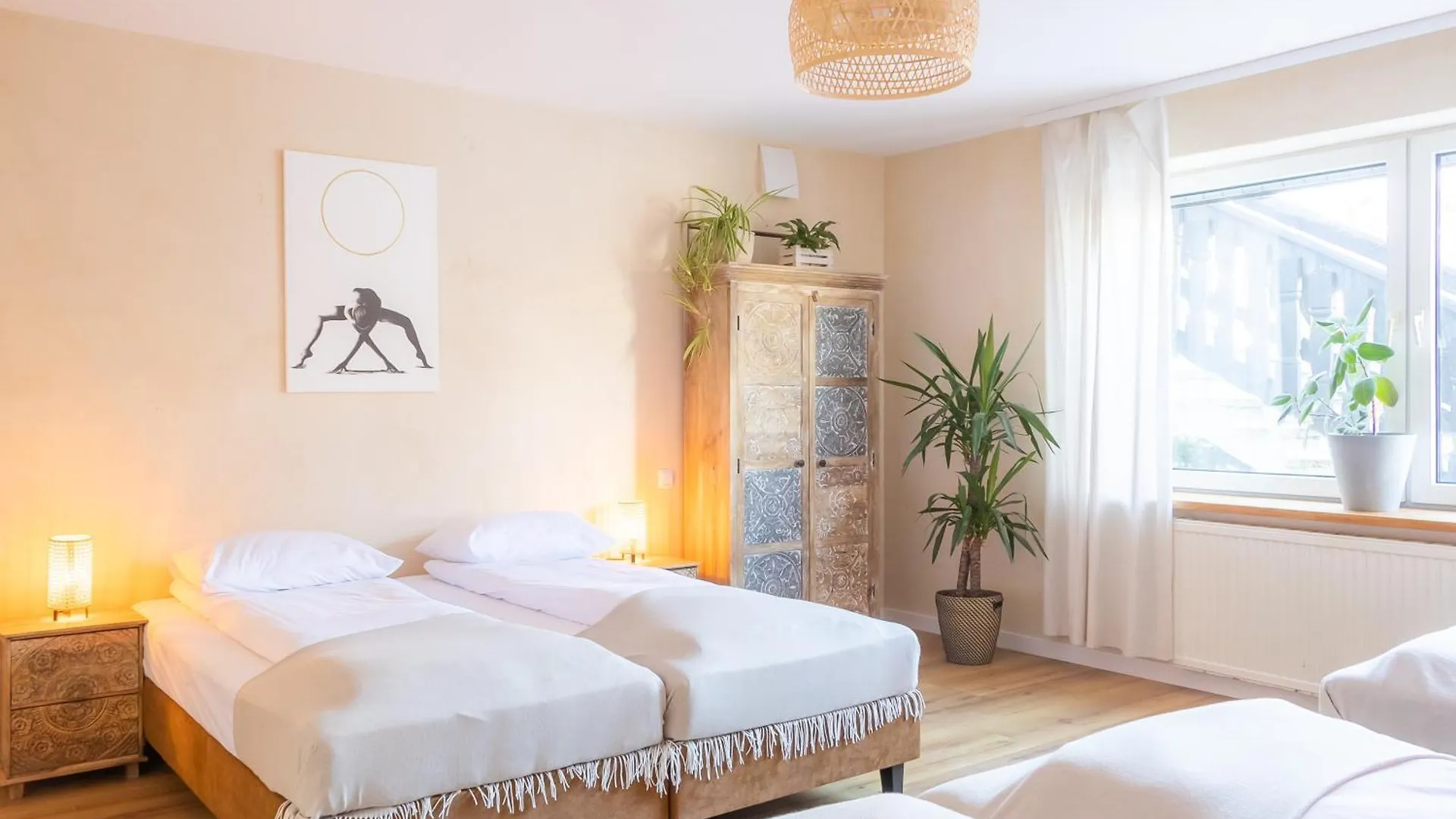 Blisshouse Luxurious Guesthouse Calm And Energetic Spot Near By City Surrounded By The Forest Where You Will Find Your Peace And Your People Krakow