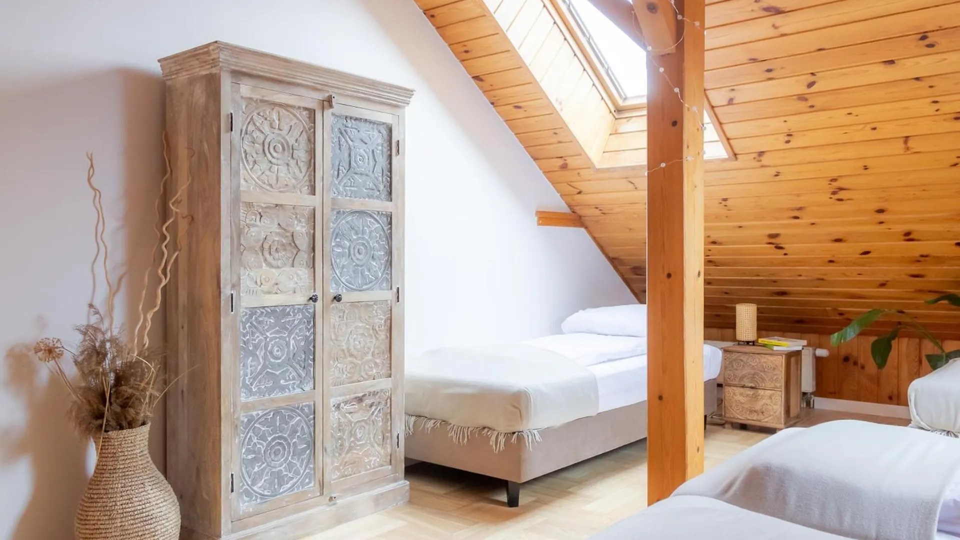 קרקוב Blisshouse Luxurious Guesthouse Calm And Energetic Spot Near By City Surrounded By The Forest Where You Will Find Your Peace And Your People