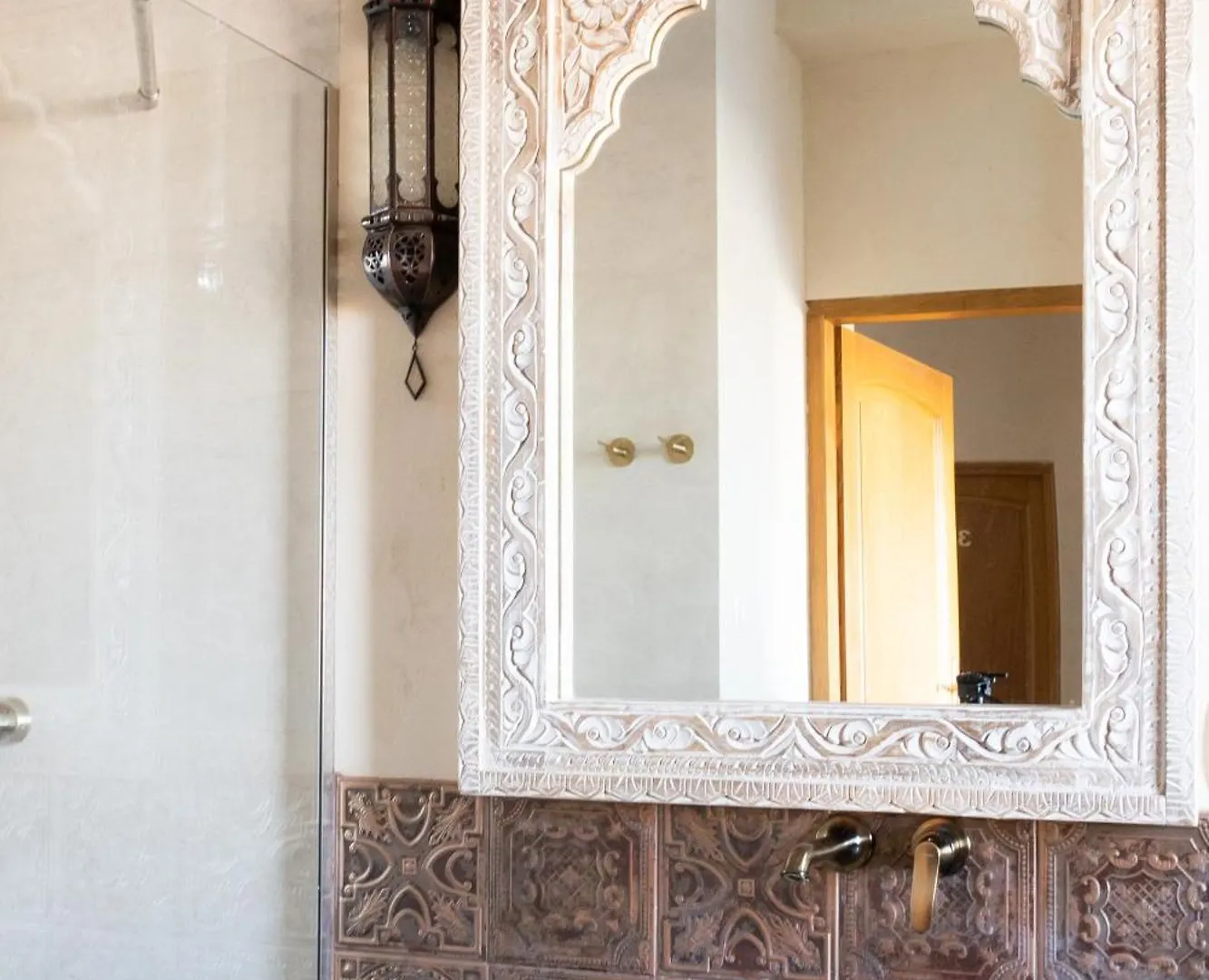 קרקוב Blisshouse Luxurious Guesthouse Calm And Energetic Spot Near By City Surrounded By The Forest Where You Will Find Your Peace And Your People בית הארחה