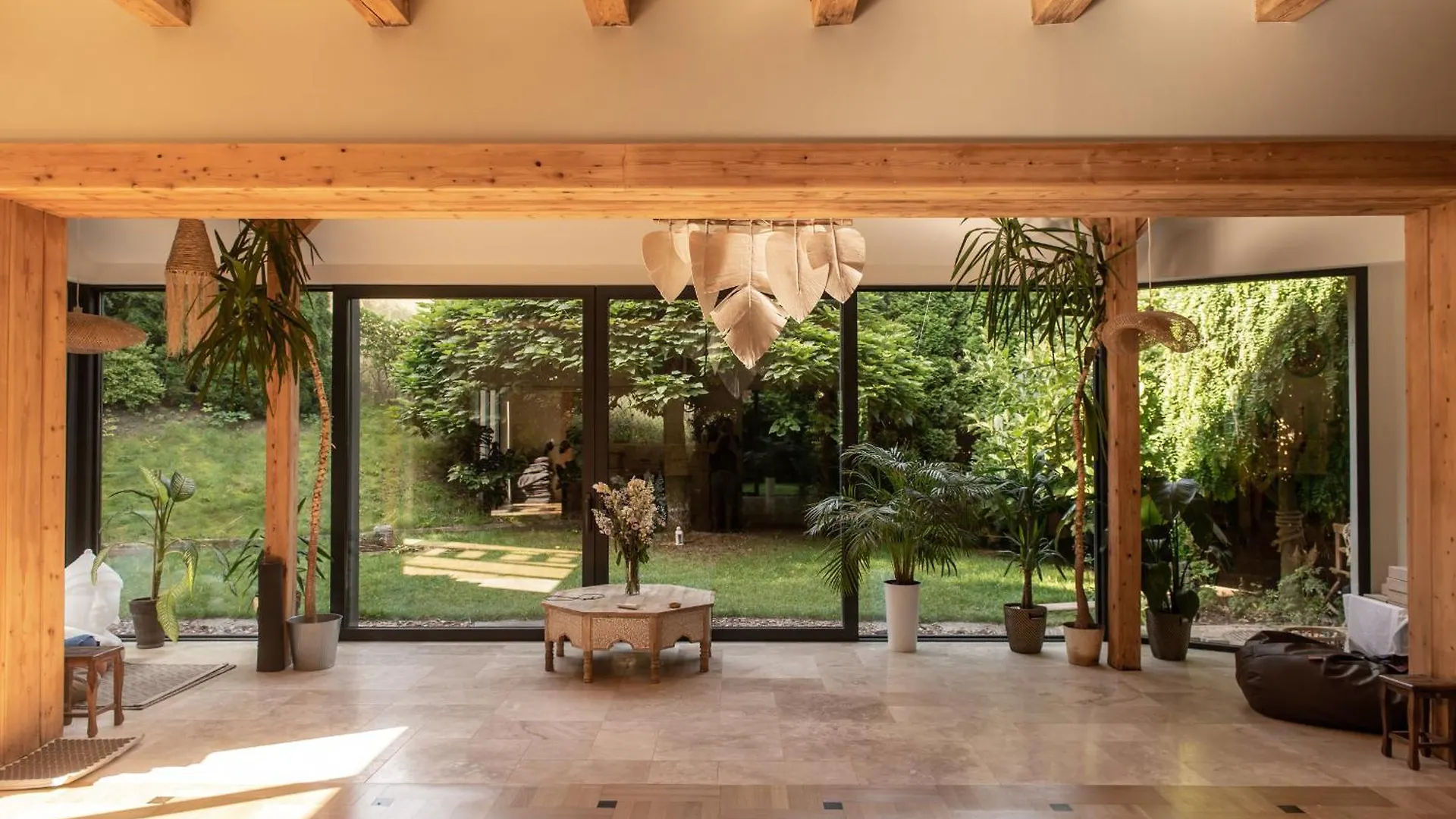 Blisshouse Luxurious Guesthouse Calm And Energetic Spot Near By City Surrounded By The Forest Where You Will Find Your Peace And Your People Krakow Guest house