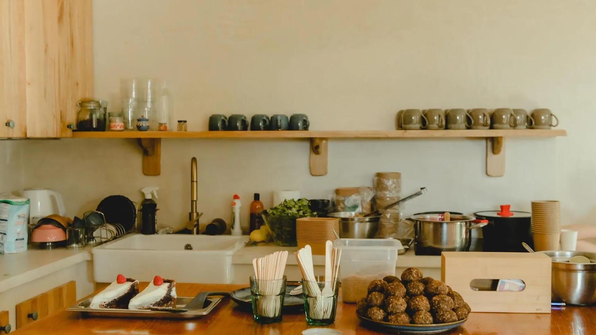קרקוב Blisshouse Luxurious Guesthouse Calm And Energetic Spot Near By City Surrounded By The Forest Where You Will Find Your Peace And Your People 0*,  פולין
