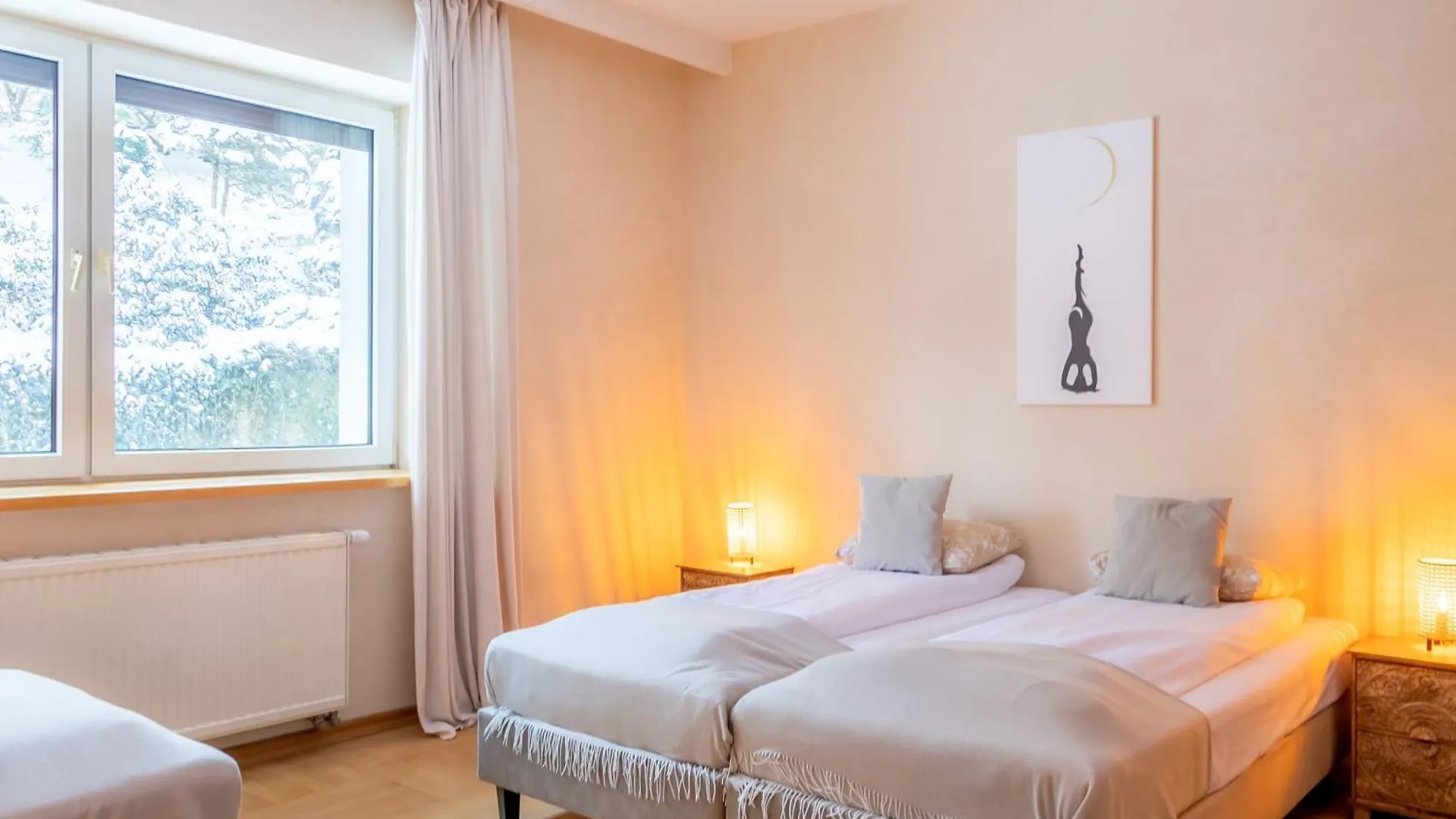 Blisshouse Luxurious Guesthouse Calm And Energetic Spot Near By City Surrounded By The Forest Where You Will Find Your Peace And Your People Kraków 0*,