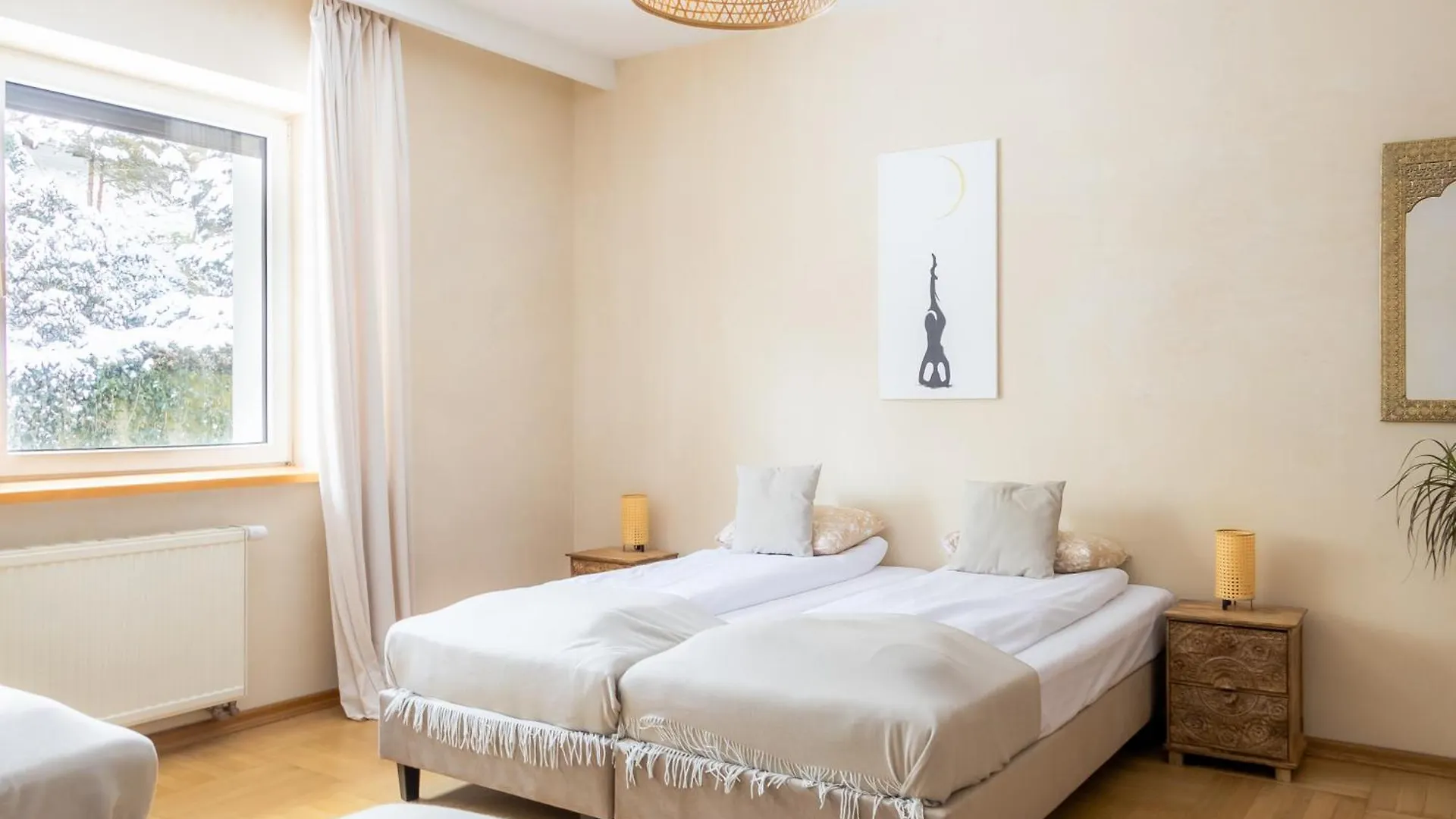 Blisshouse Luxurious Guesthouse Calm And Energetic Spot Near By City Surrounded By The Forest Where You Will Find Your Peace And Your People Kraków 0*,